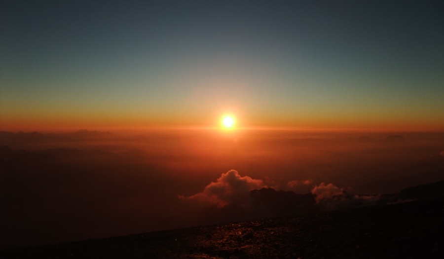 Coucher de soleil au sommet du Buet - 3096m (Sixt - 74)